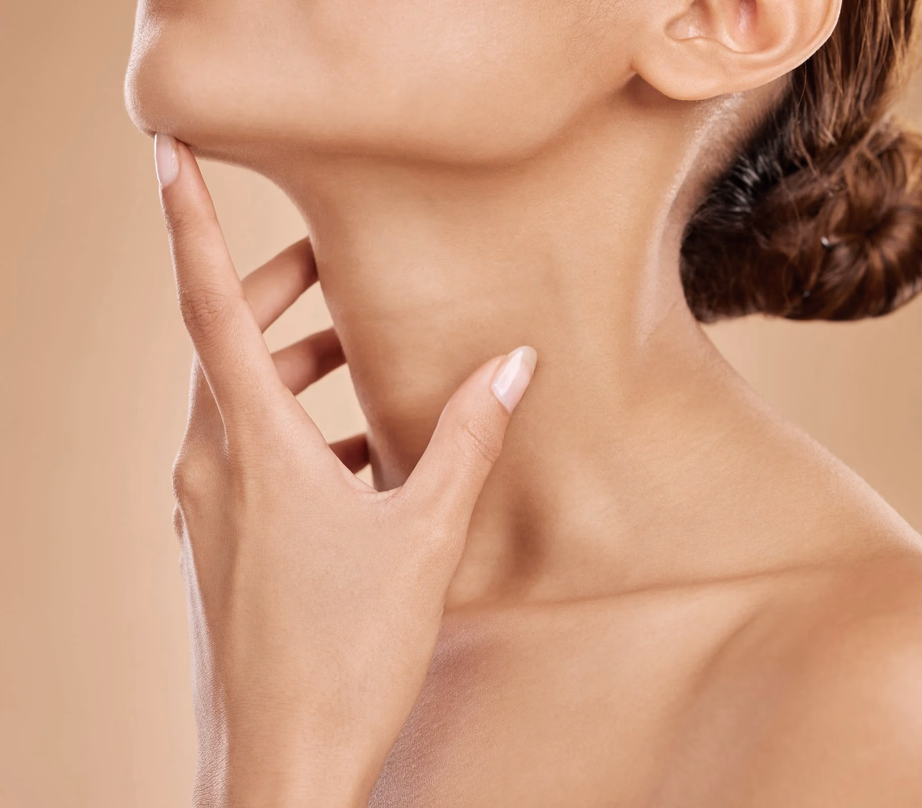 Nefertiti Neck Lift
